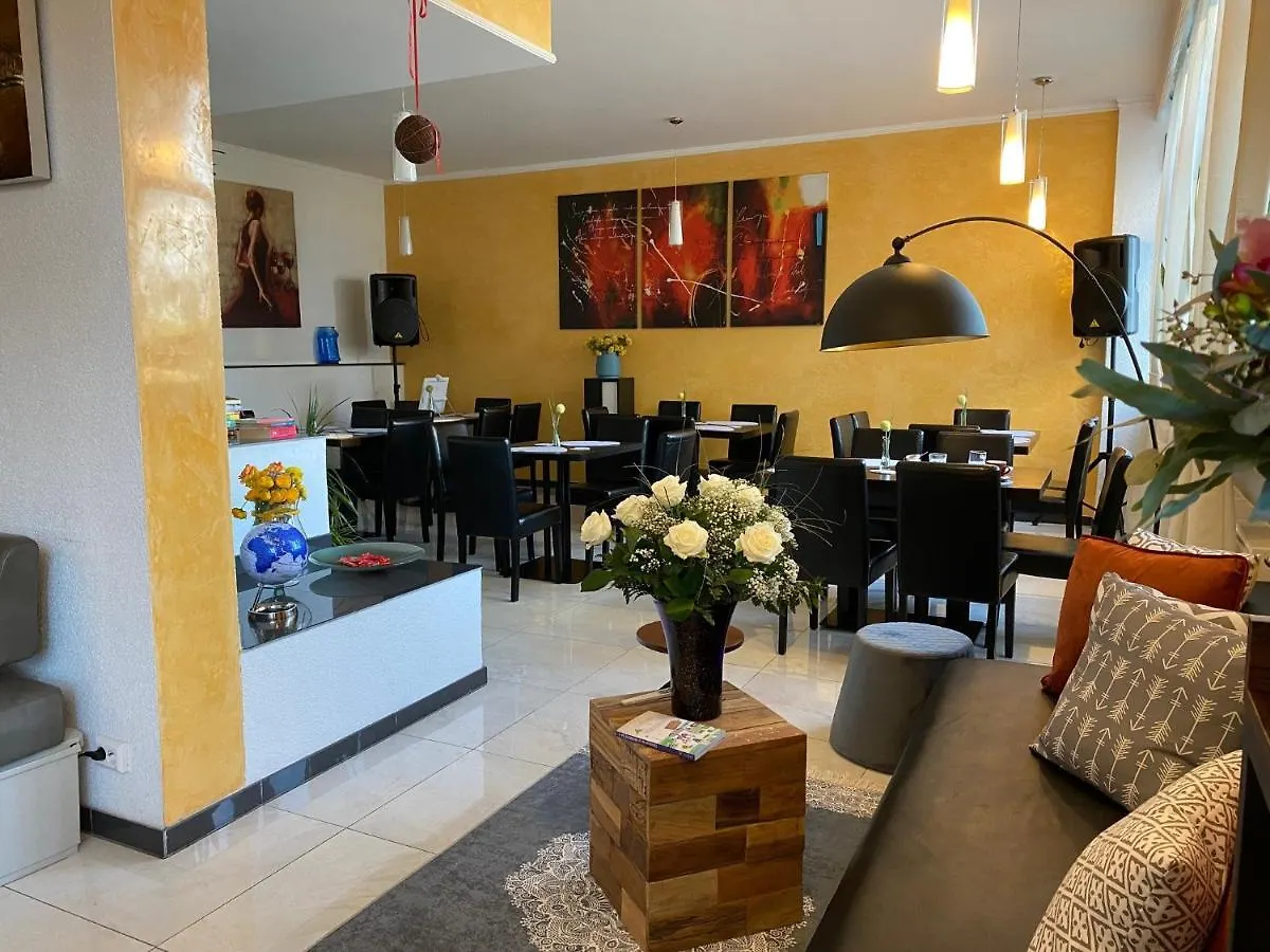 Bed & Breakfast Hotel Am Hafen Mannheim
